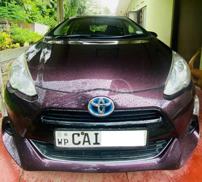 Toyota aqua - Image 1